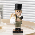 1pc Elegant Gentleman Tissue Holder Statue, Resin Cartoon Figurine, Versatile Indoor & Outdoor Decor, Creative Gift for Christmas, Halloween, Thanksgiving - No Electricity Needed