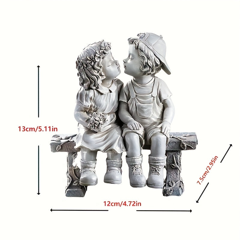 Charming Resin Statue of a Boy and Girl on Bench - Ideal Valentine's Day Gift, Romantic Garden & Home Decor Ornament, Versatile Indoor/Outdoor Use, No Power Needed